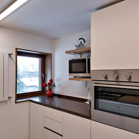 Chesa Trisur - Celerina Apartment Celerina/Schlarigna Bagian luar foto